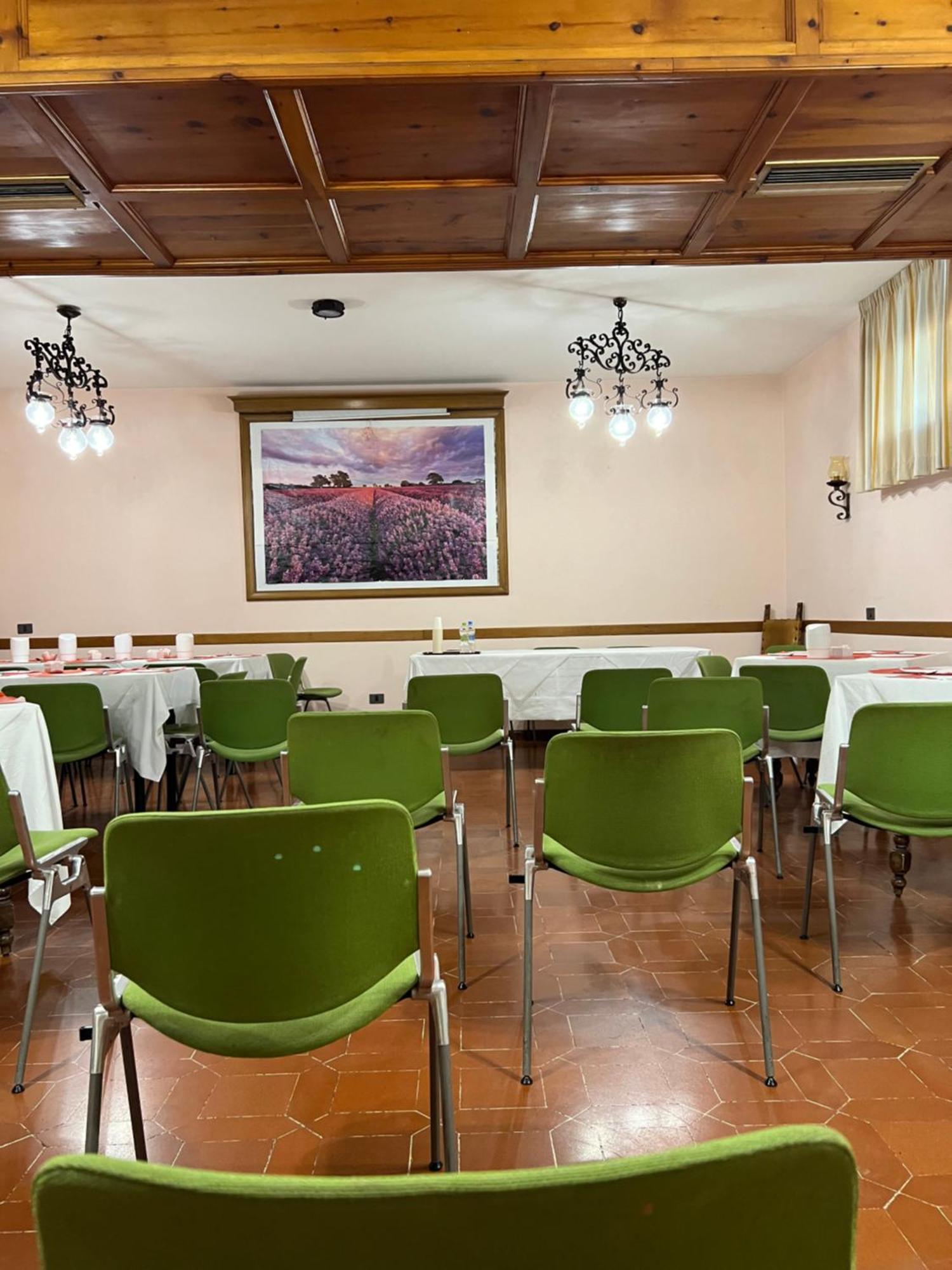 Grifone Hotel Перуджа Экстерьер фото
